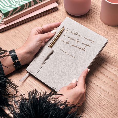 Personalizowany planner dla kobiety WIELKIE RZECZY elegancki notes damski prezent dla kobiety